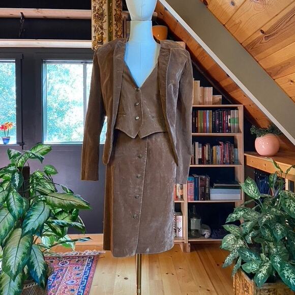 3-Piece Set Vintage Skirt Vest Jacket - Picture 1 of 11